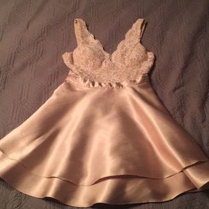 Rose Gold lace bodice with Satin skirt, Pockets.
